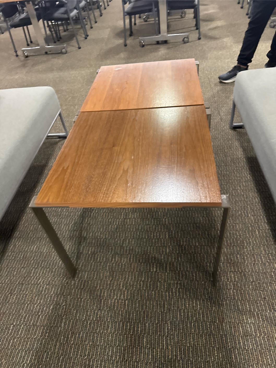 Sq Table