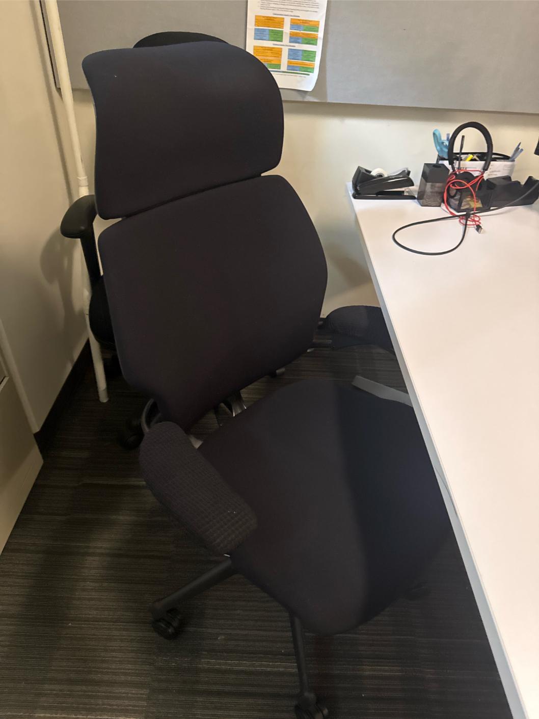 Hs Chair W/Headrest