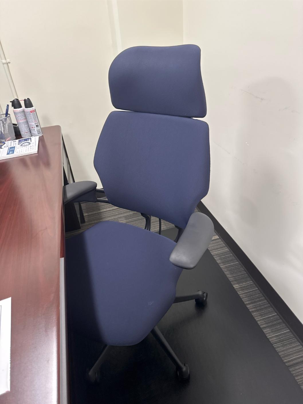 Hs Chair