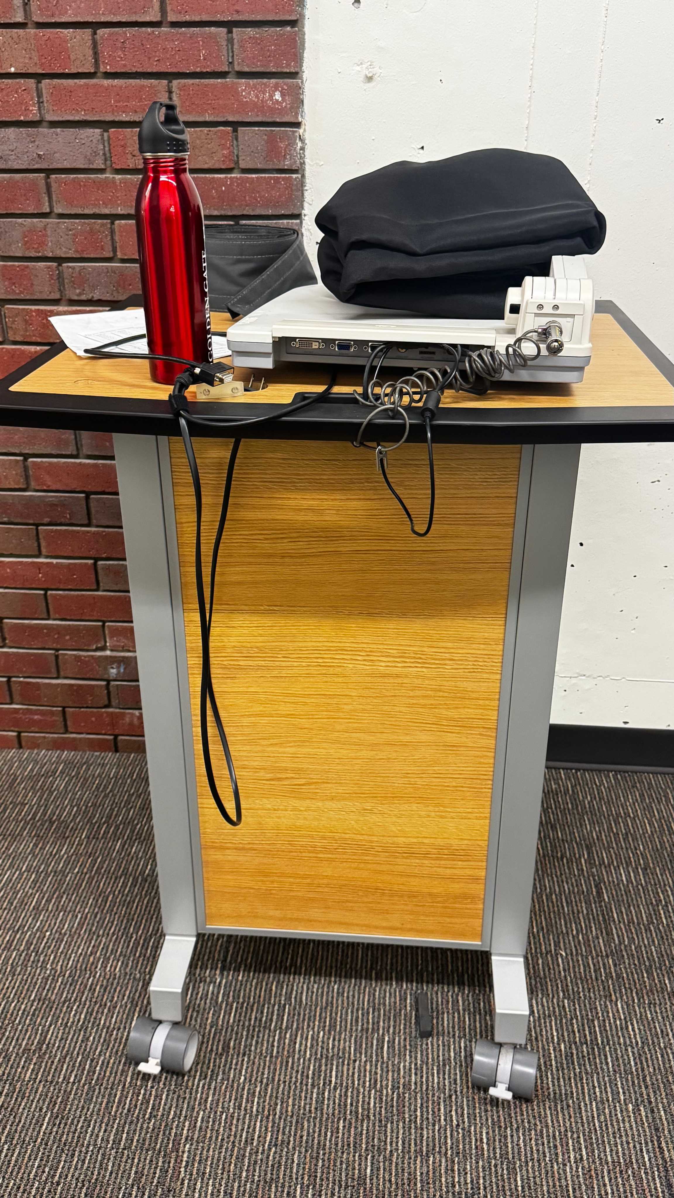 Adj Lectern