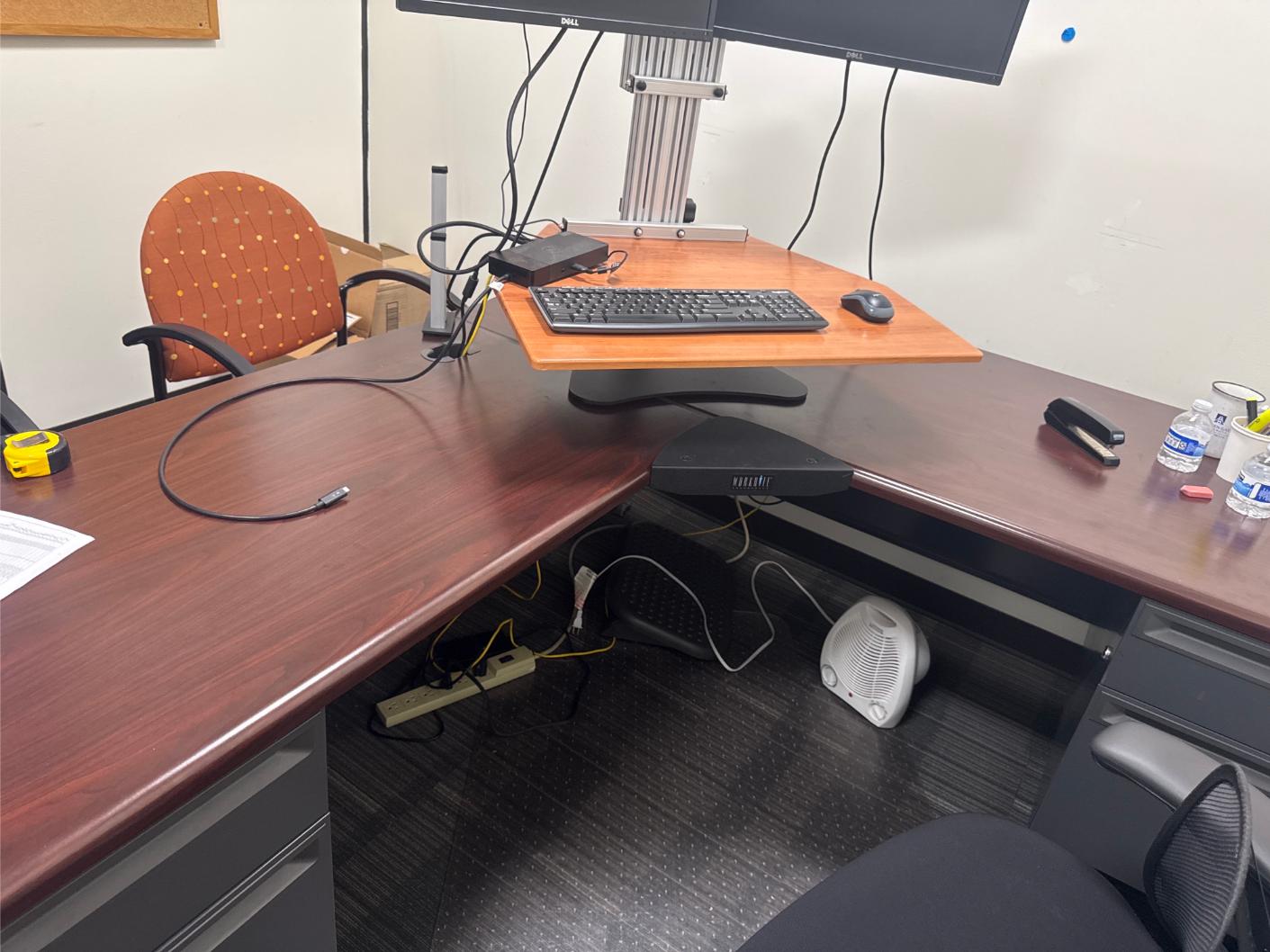 L Desk
