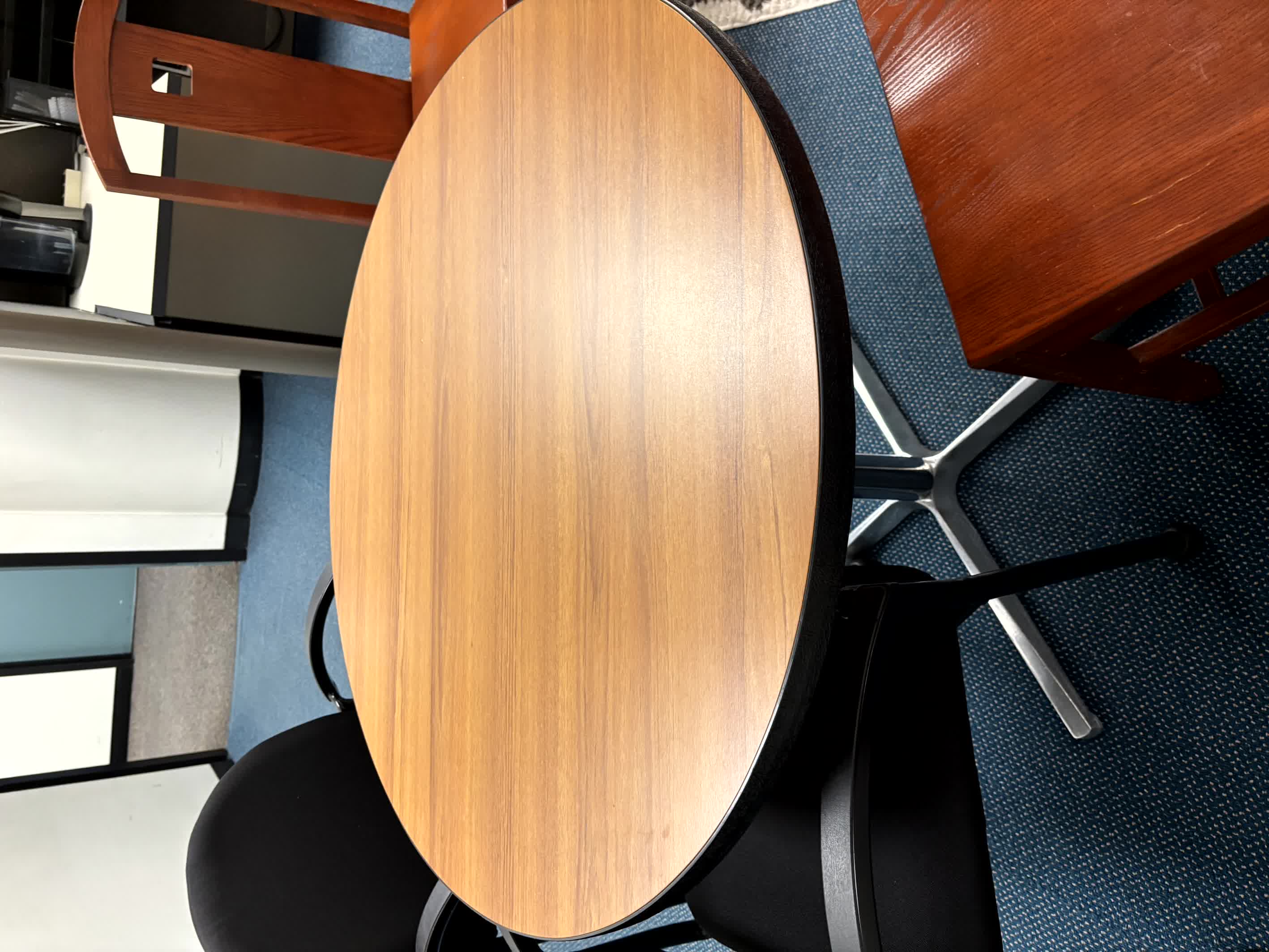 Round Table