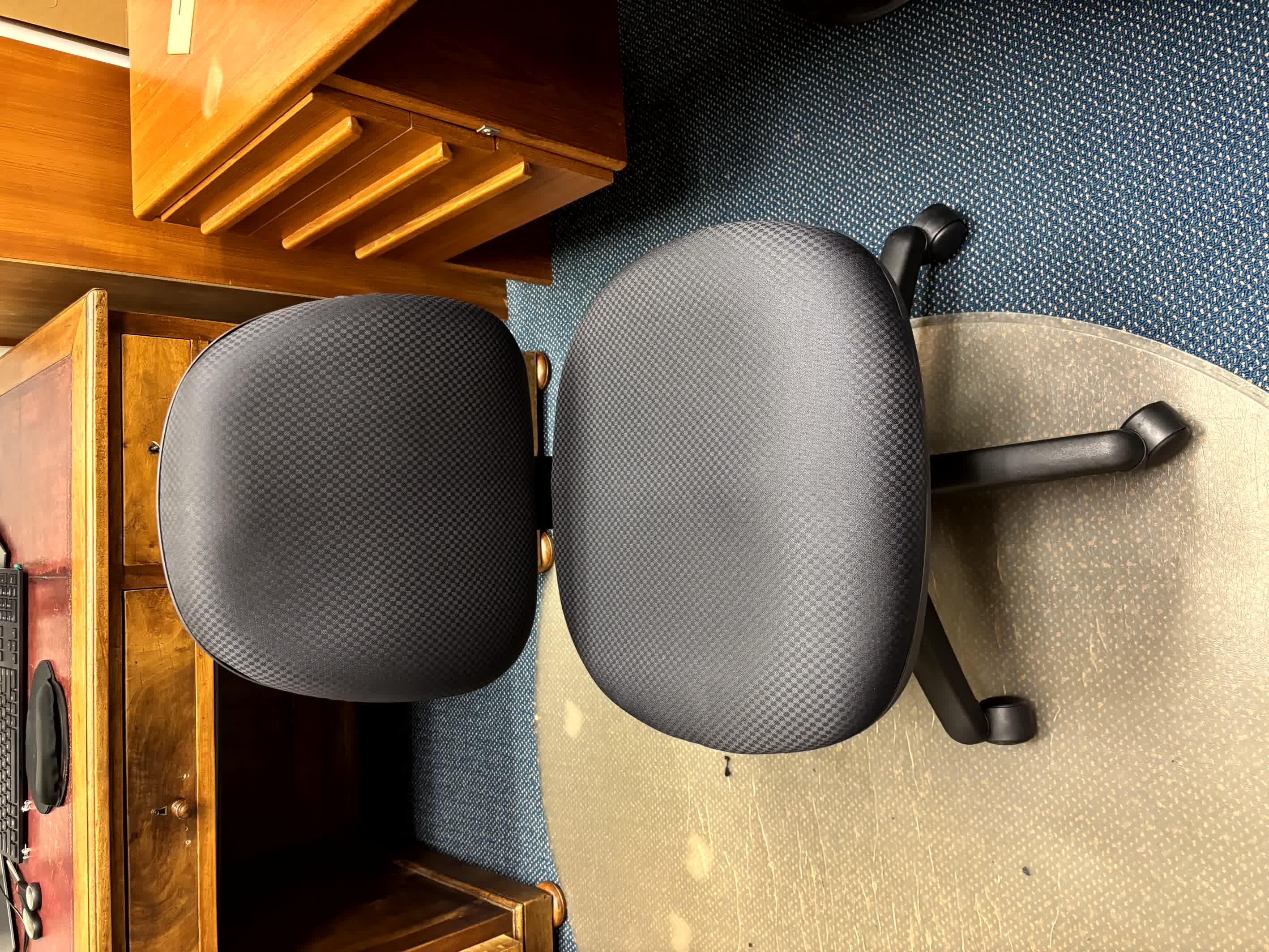 Adj Chair