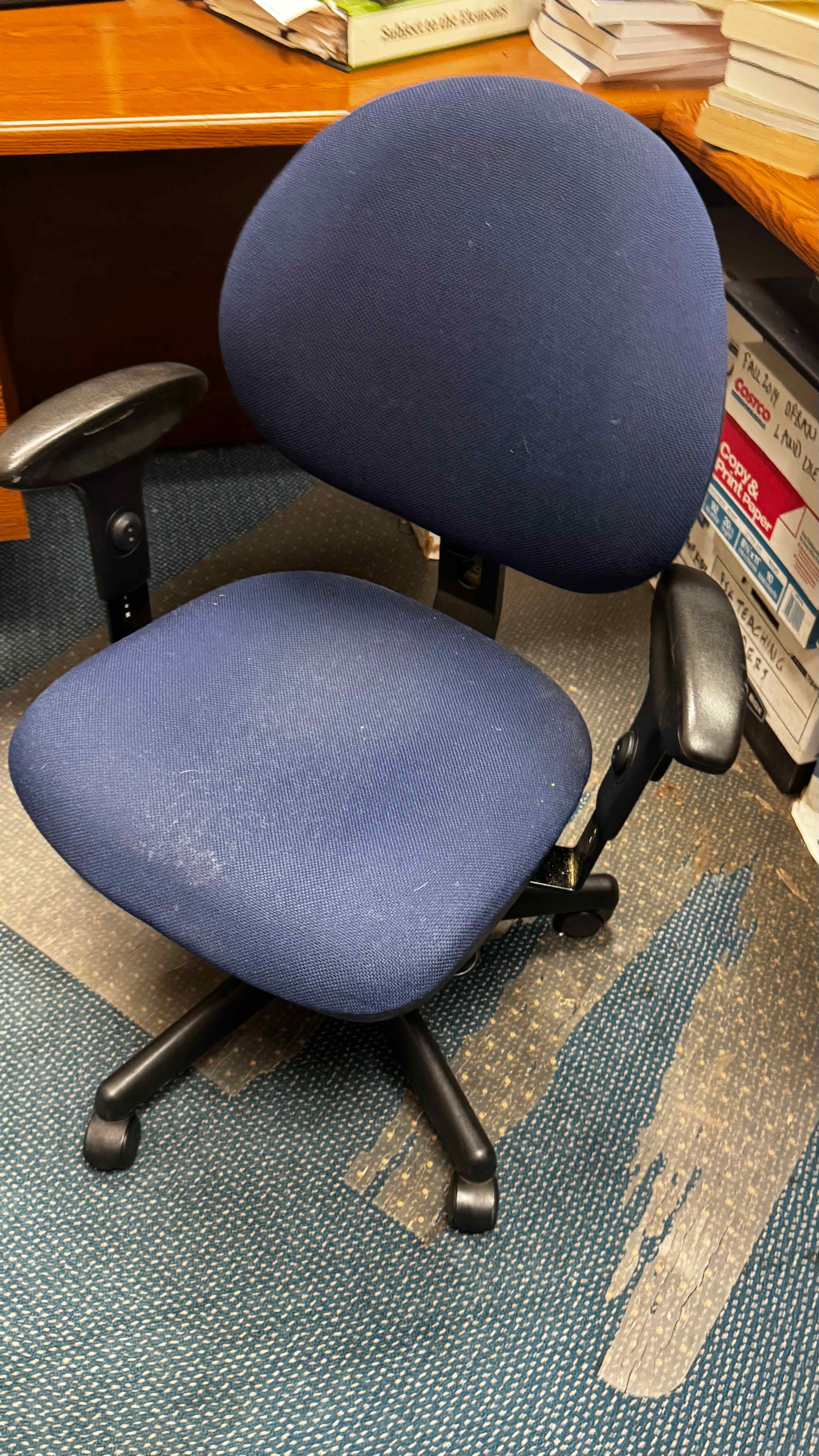 Adj Chair