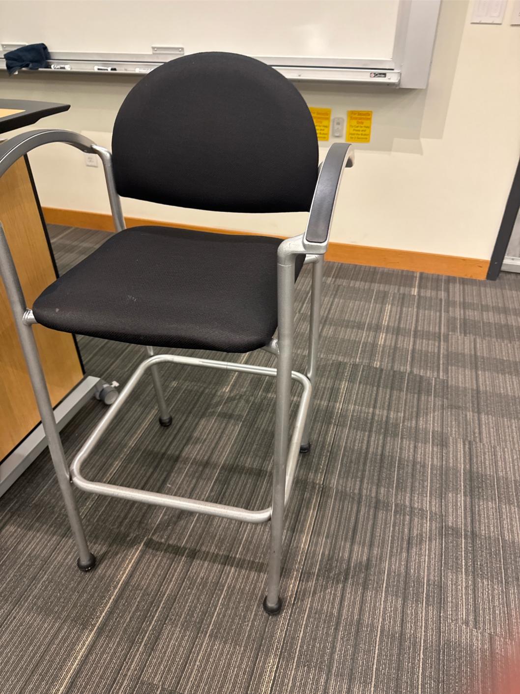 Bolo Chair