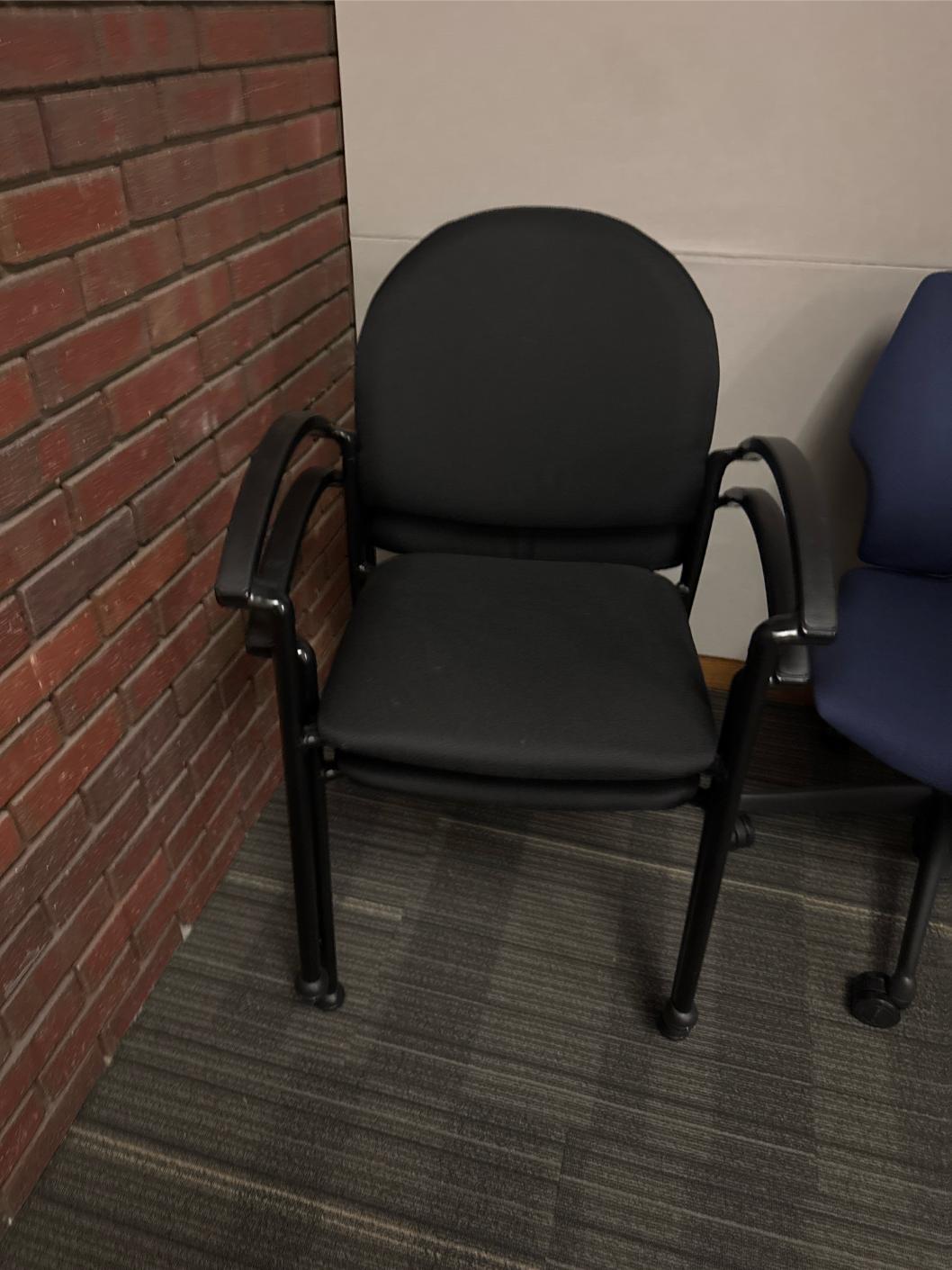 Bolo Chair