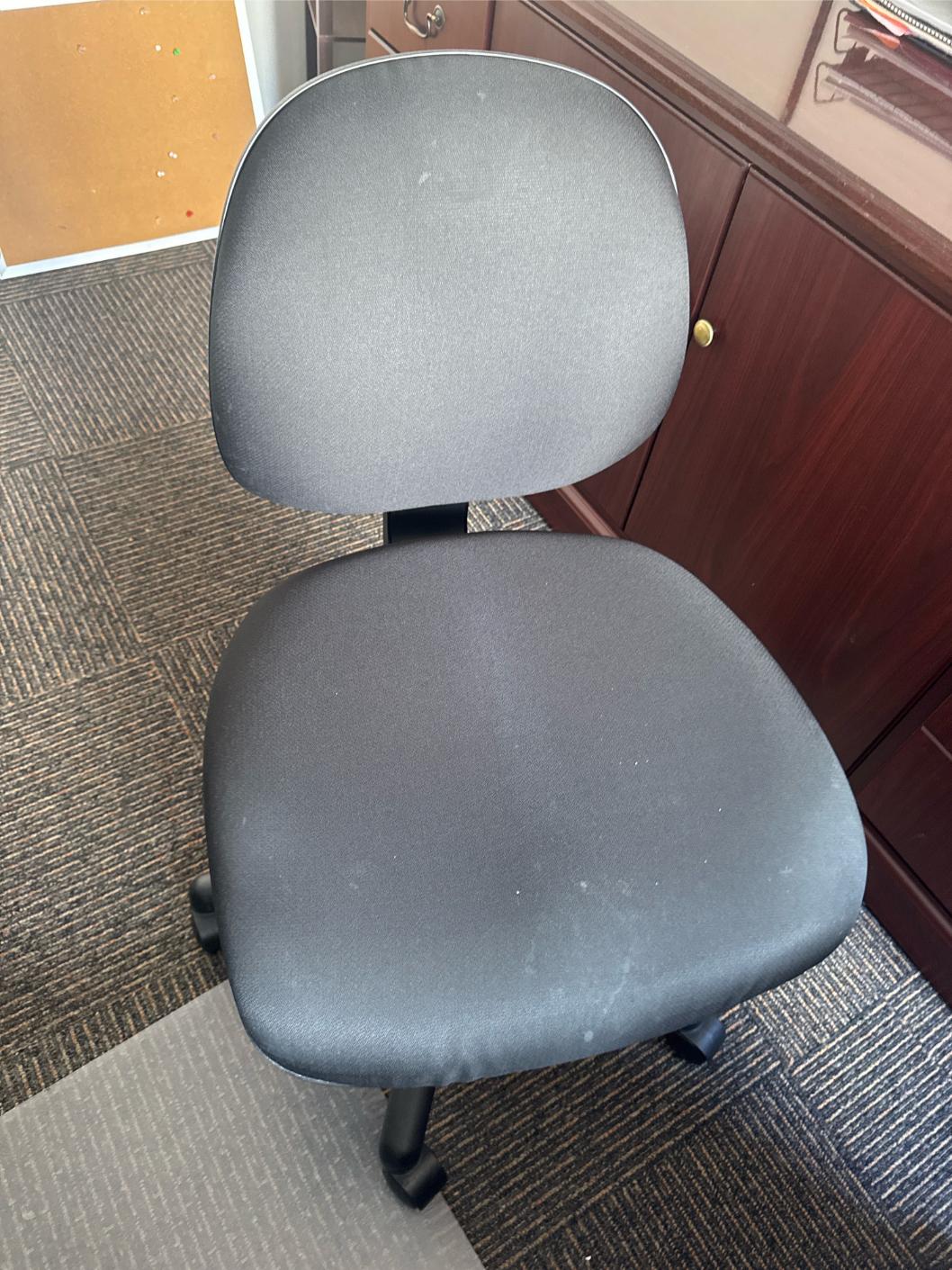 Adj Chair
