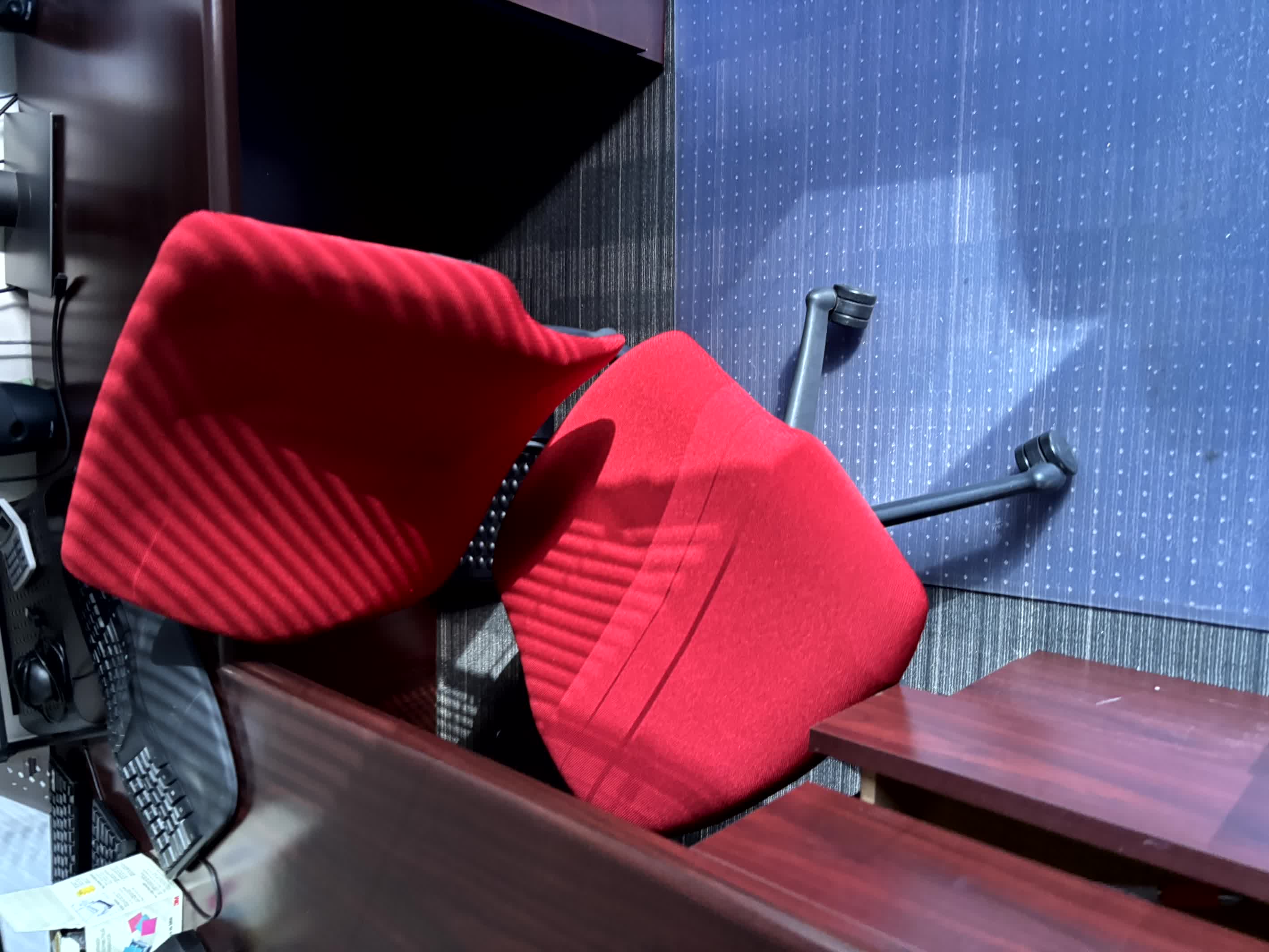 H.S.Chair