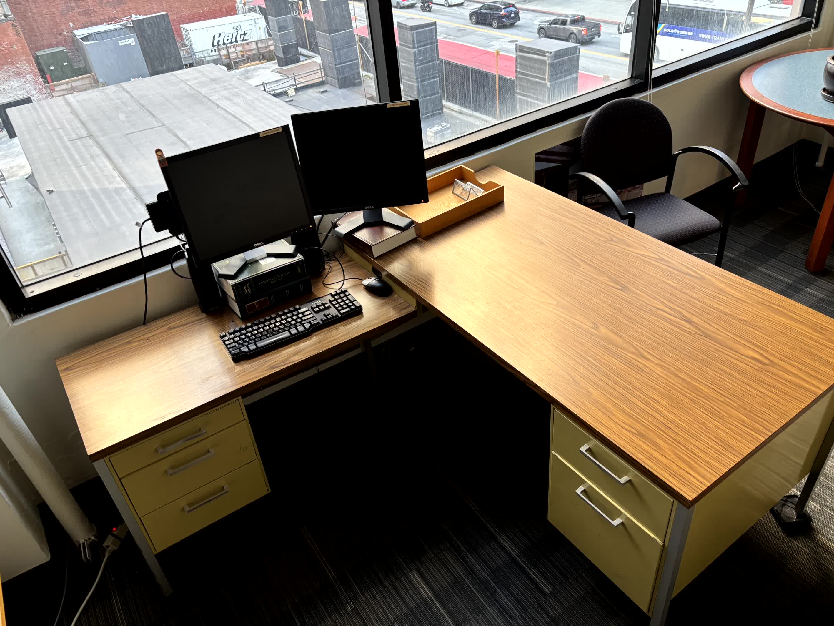 L-Desk