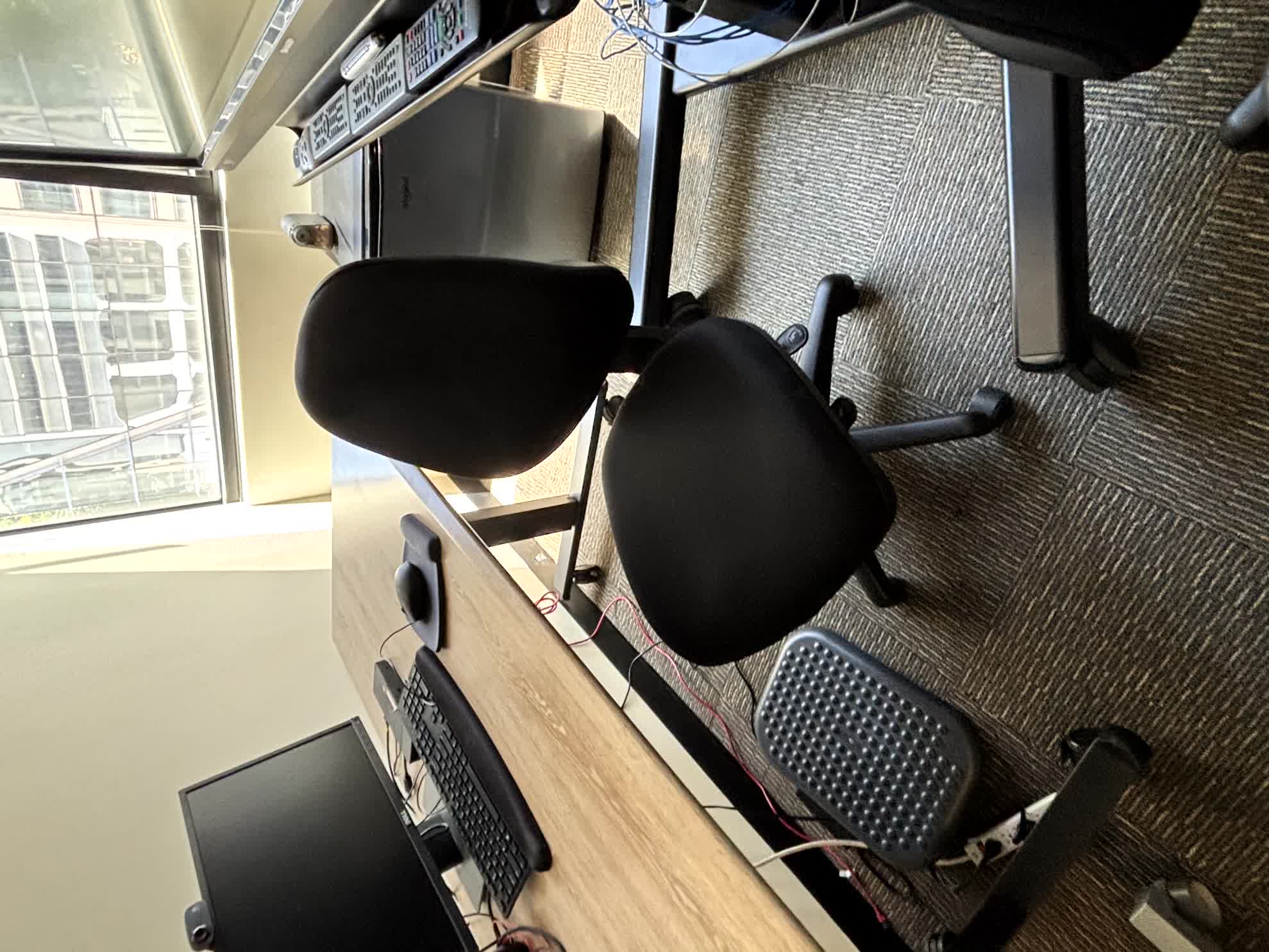 Arm Adj Chair