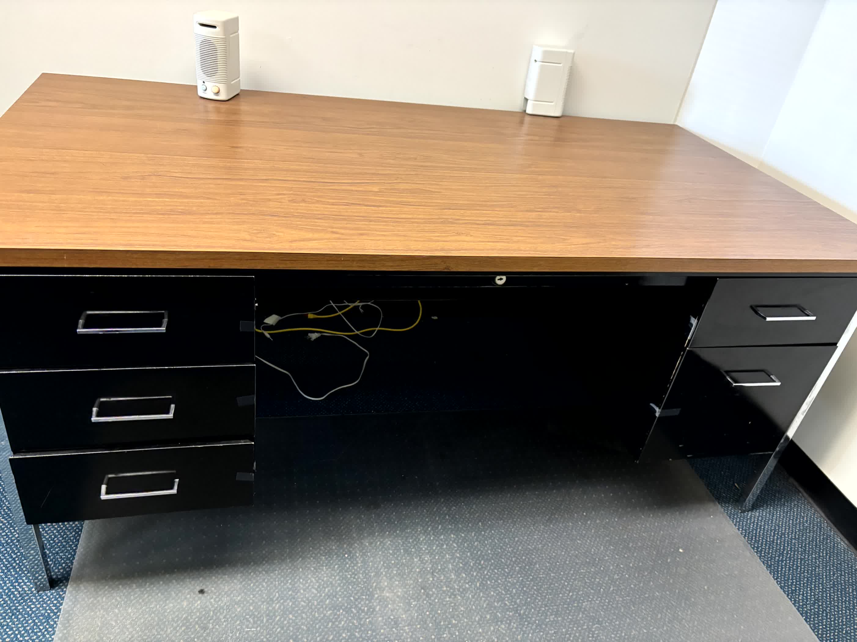 Office Desk