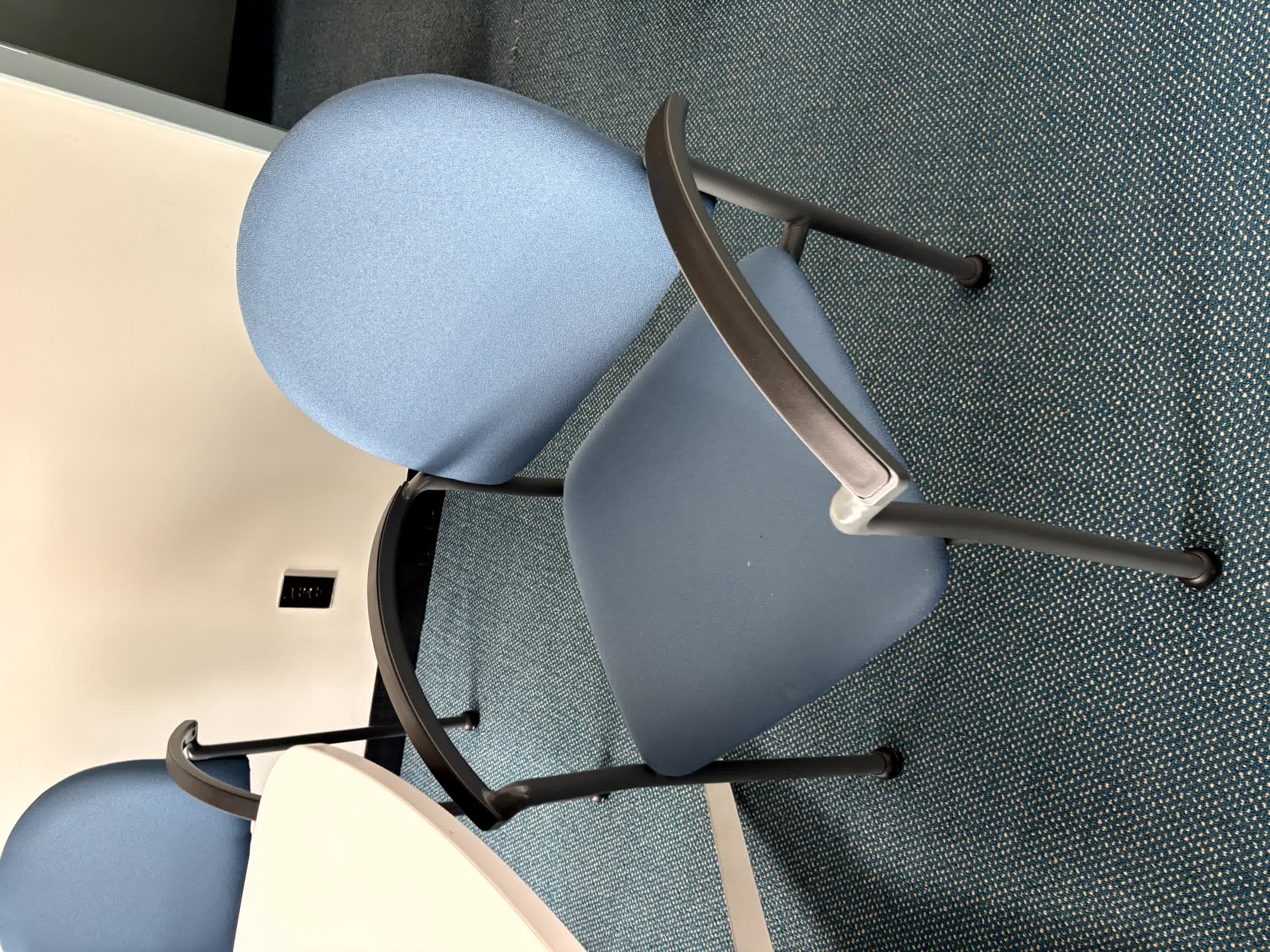 Bolo Chair