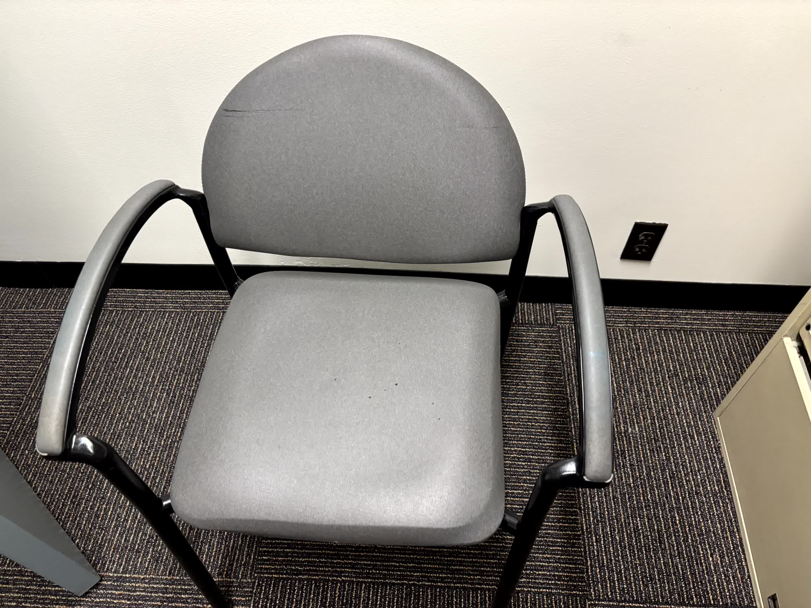 Bolo chair