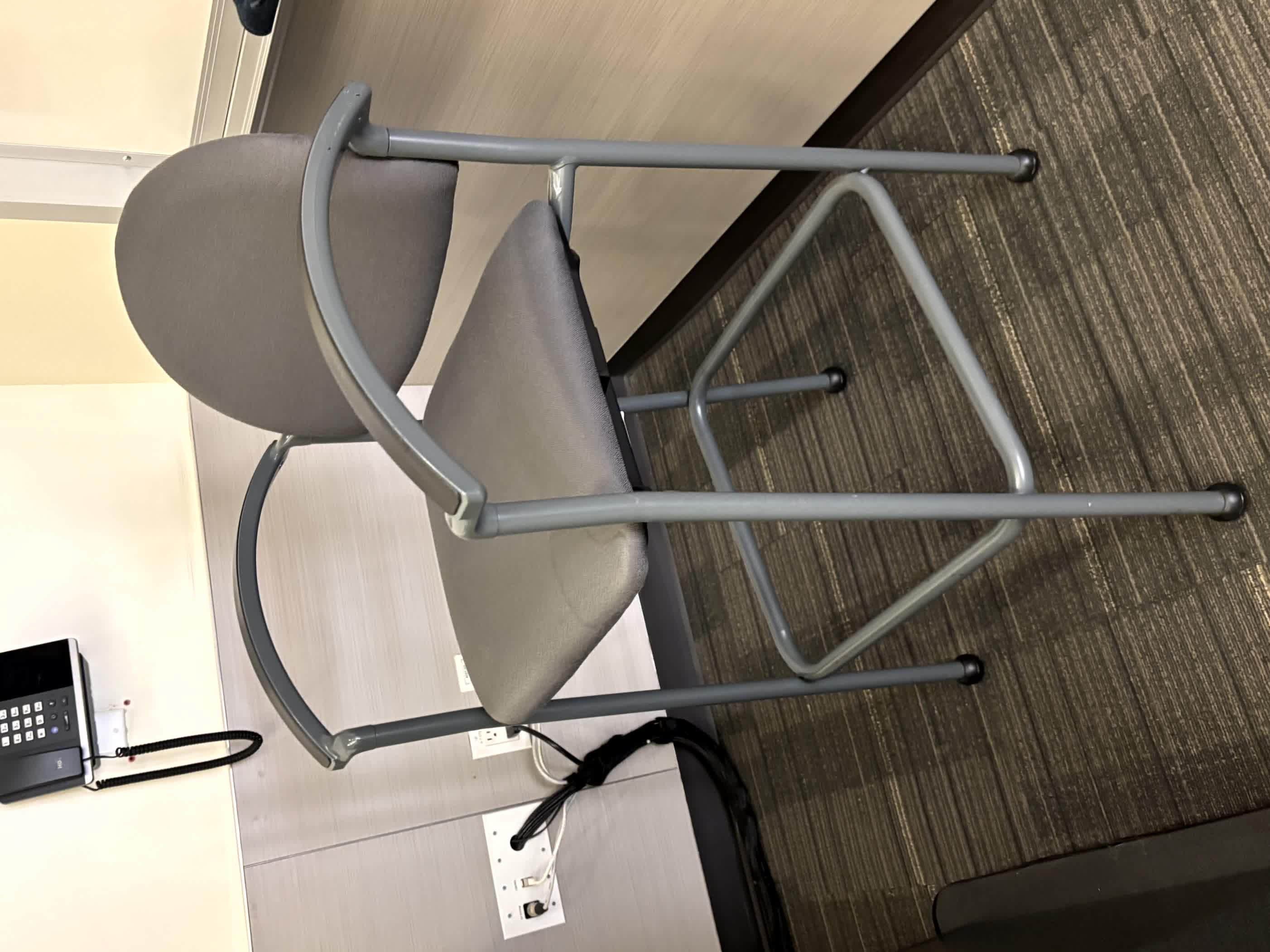 Tall Chair - Bolo