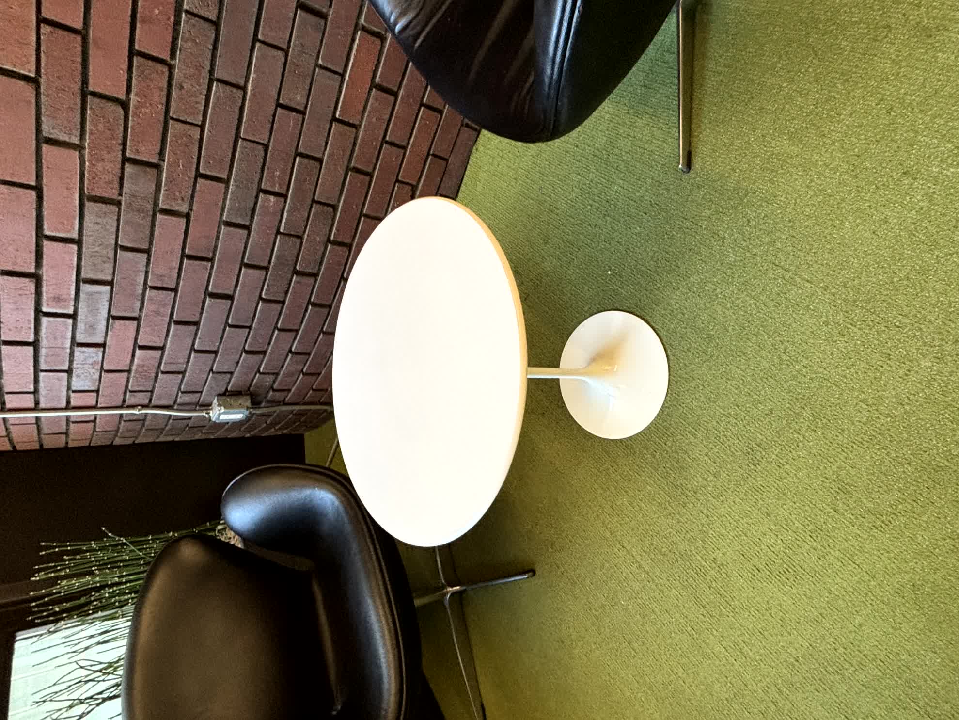 Pedestal Table