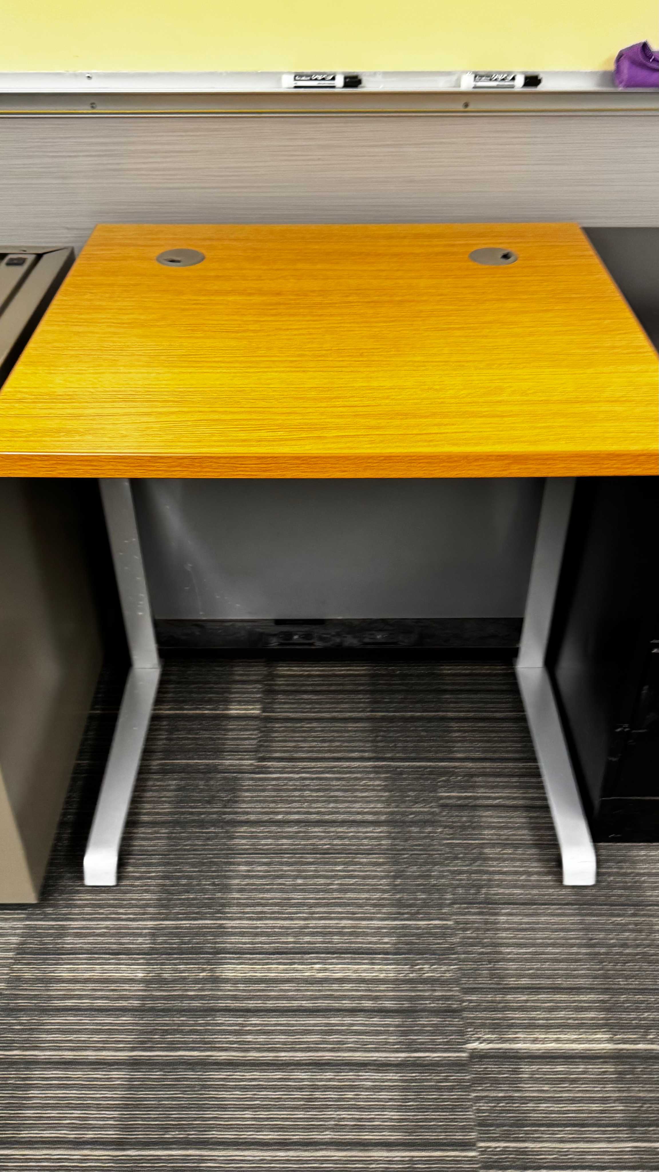 Bar Chair/Arms (Professor)