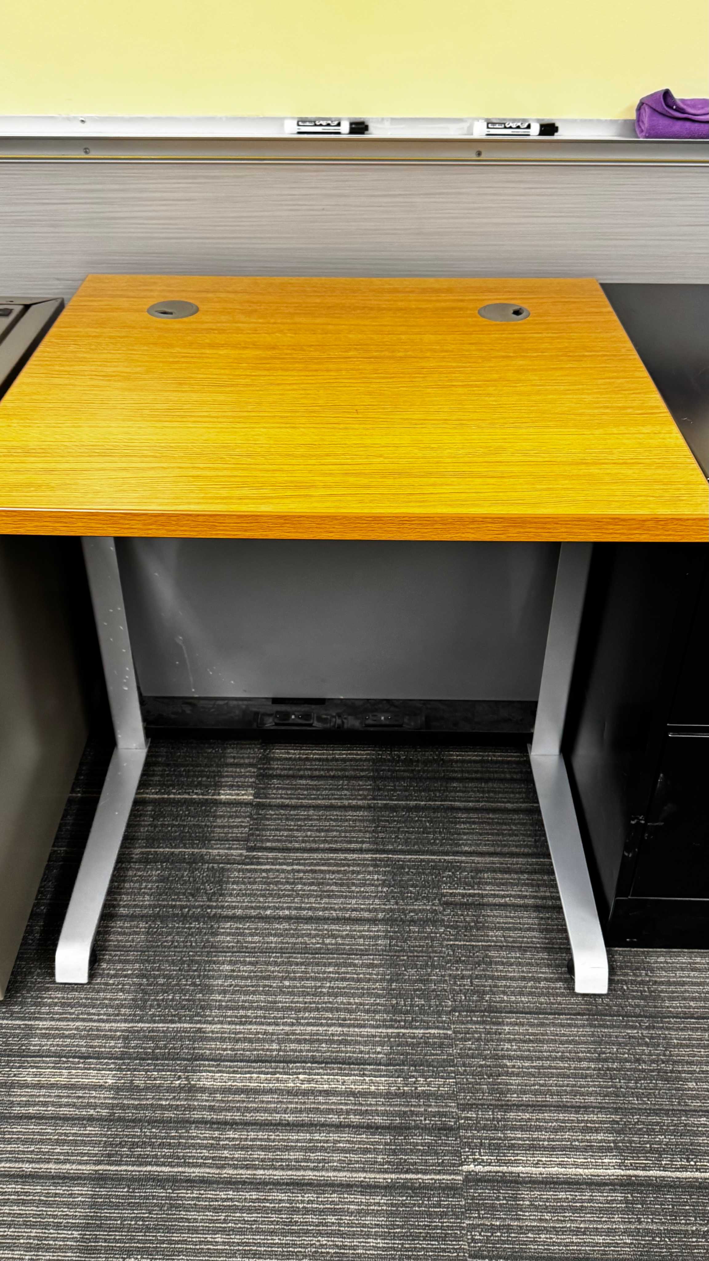 Impression Table