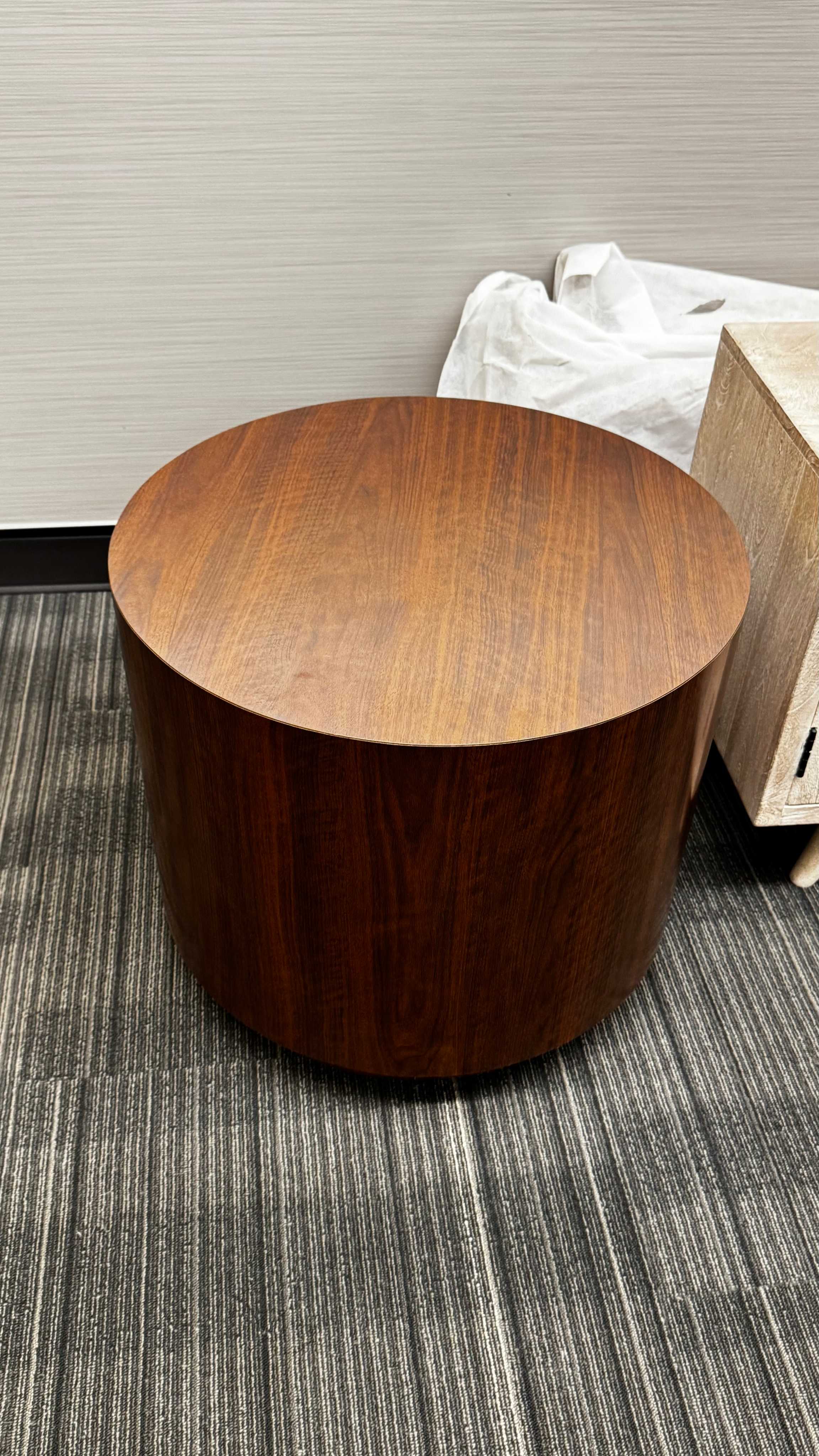Round Table