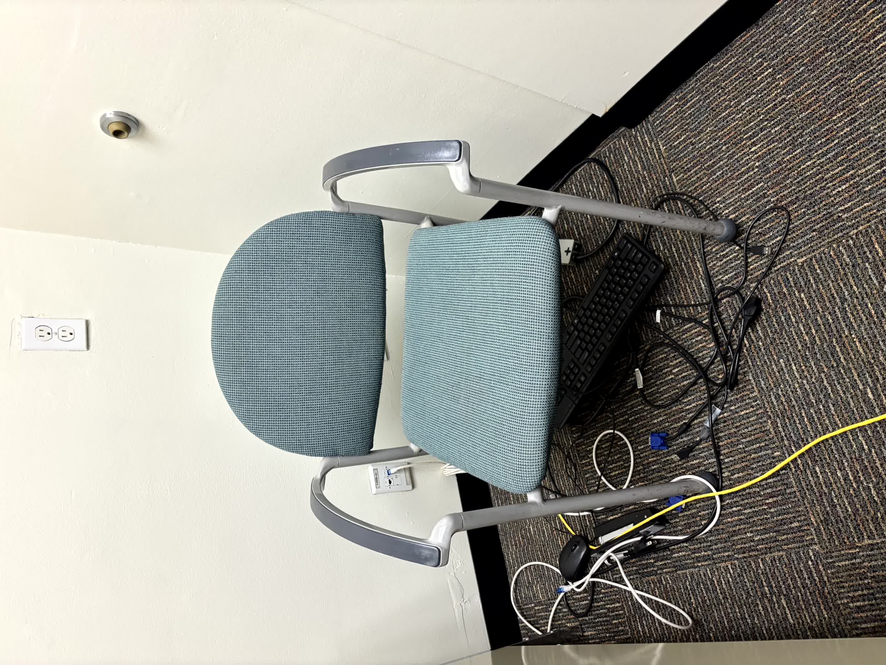 Bolo Chair