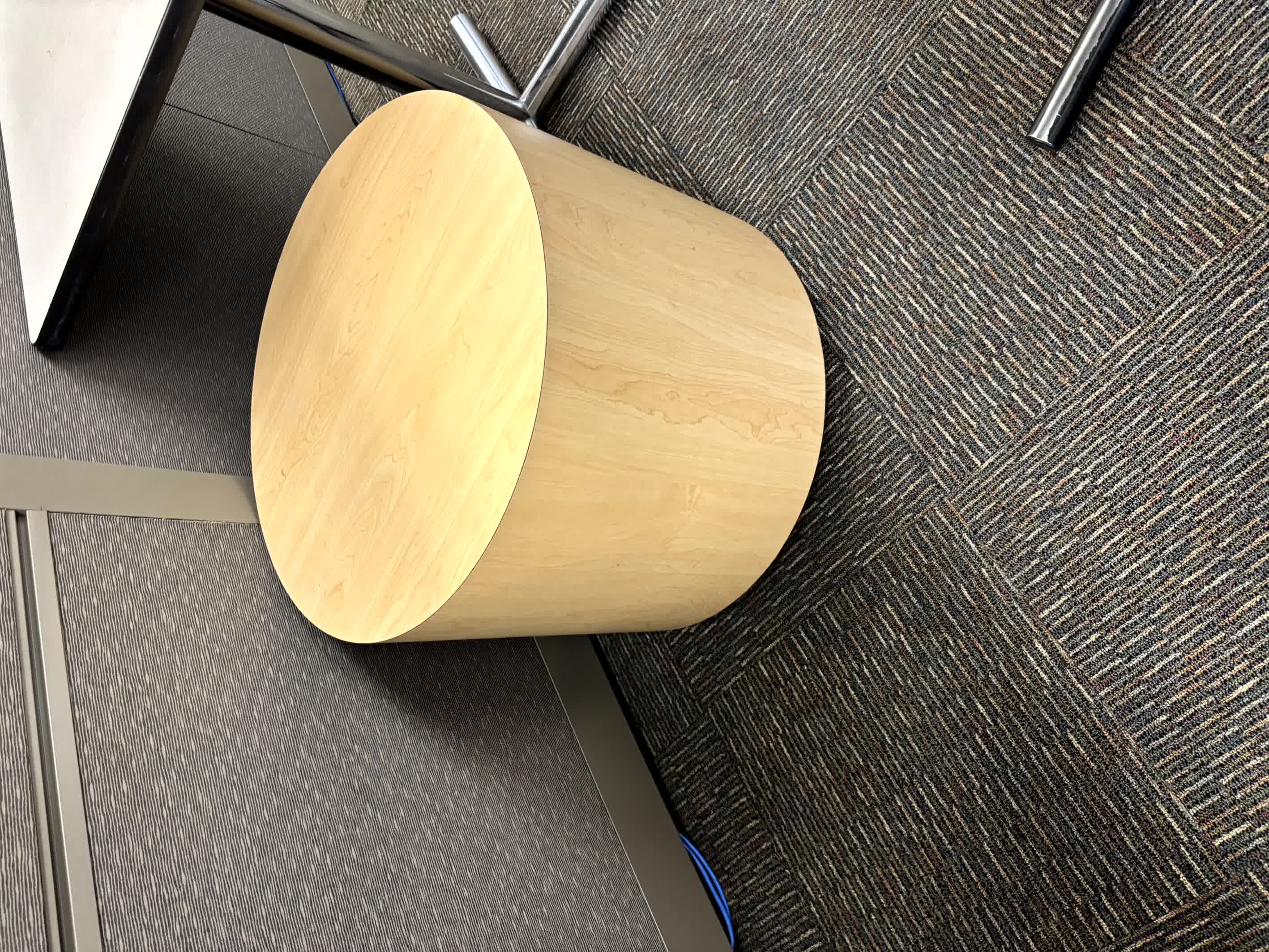 Round Table