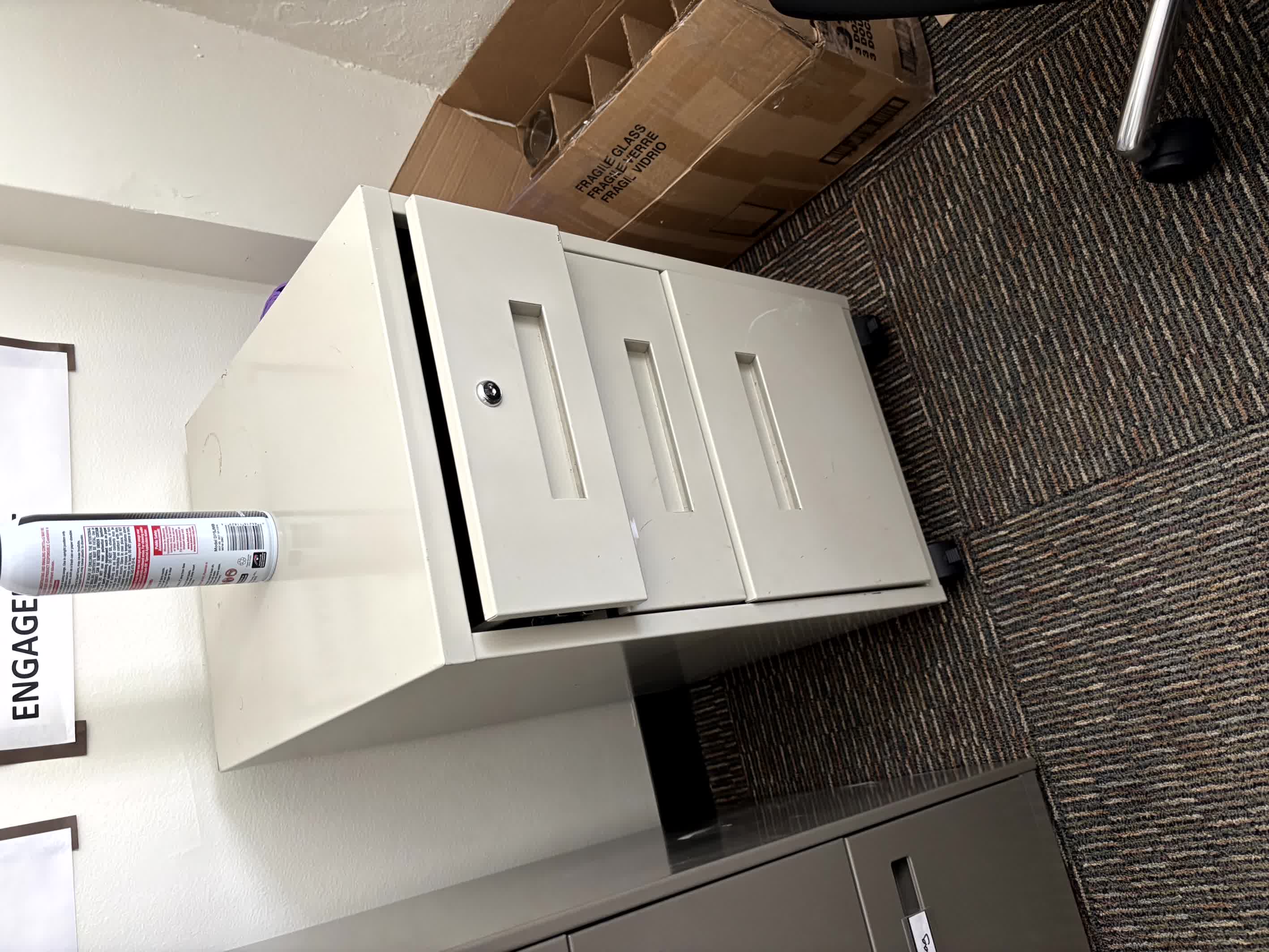 File Cabinet/Wheels