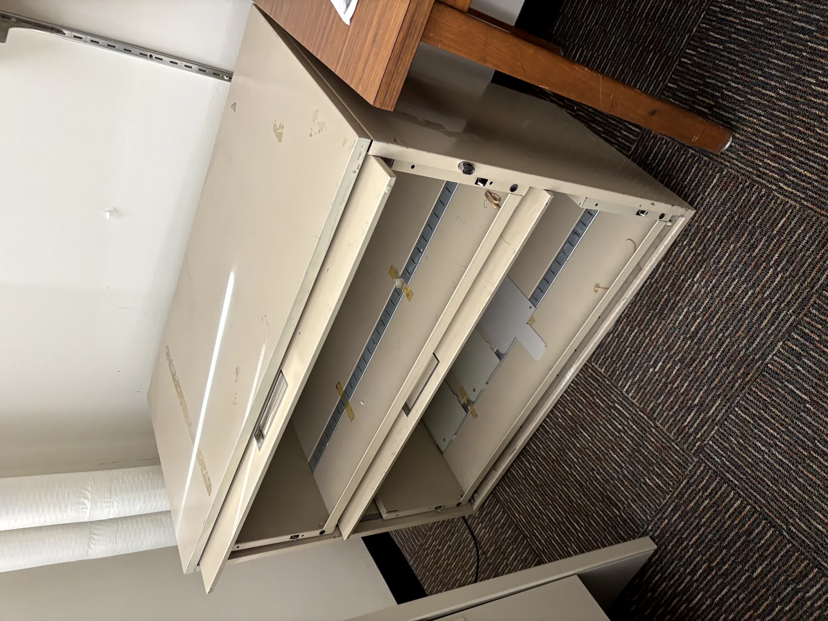 Cabinet 2 Drawer