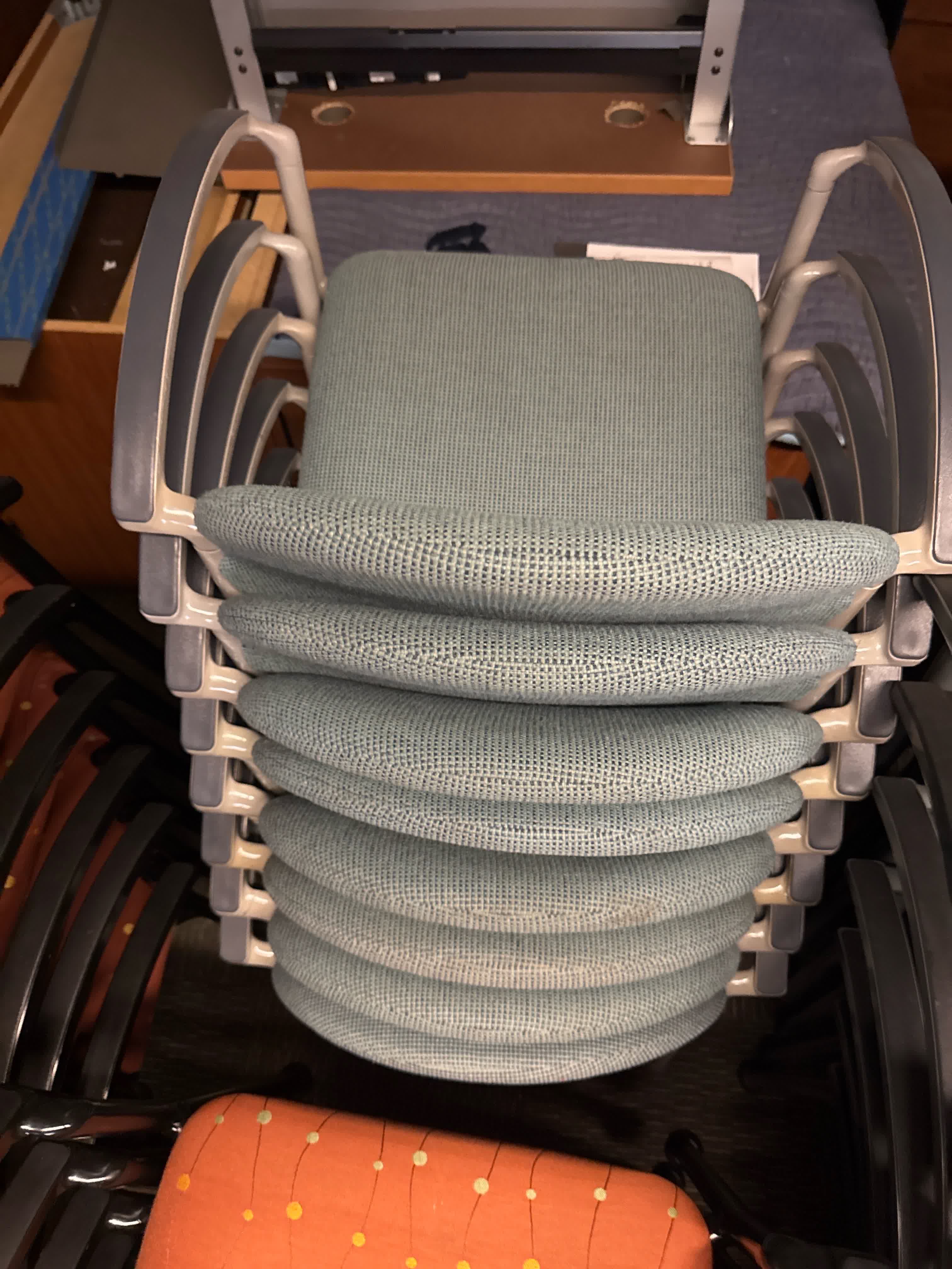 Bolo Chair