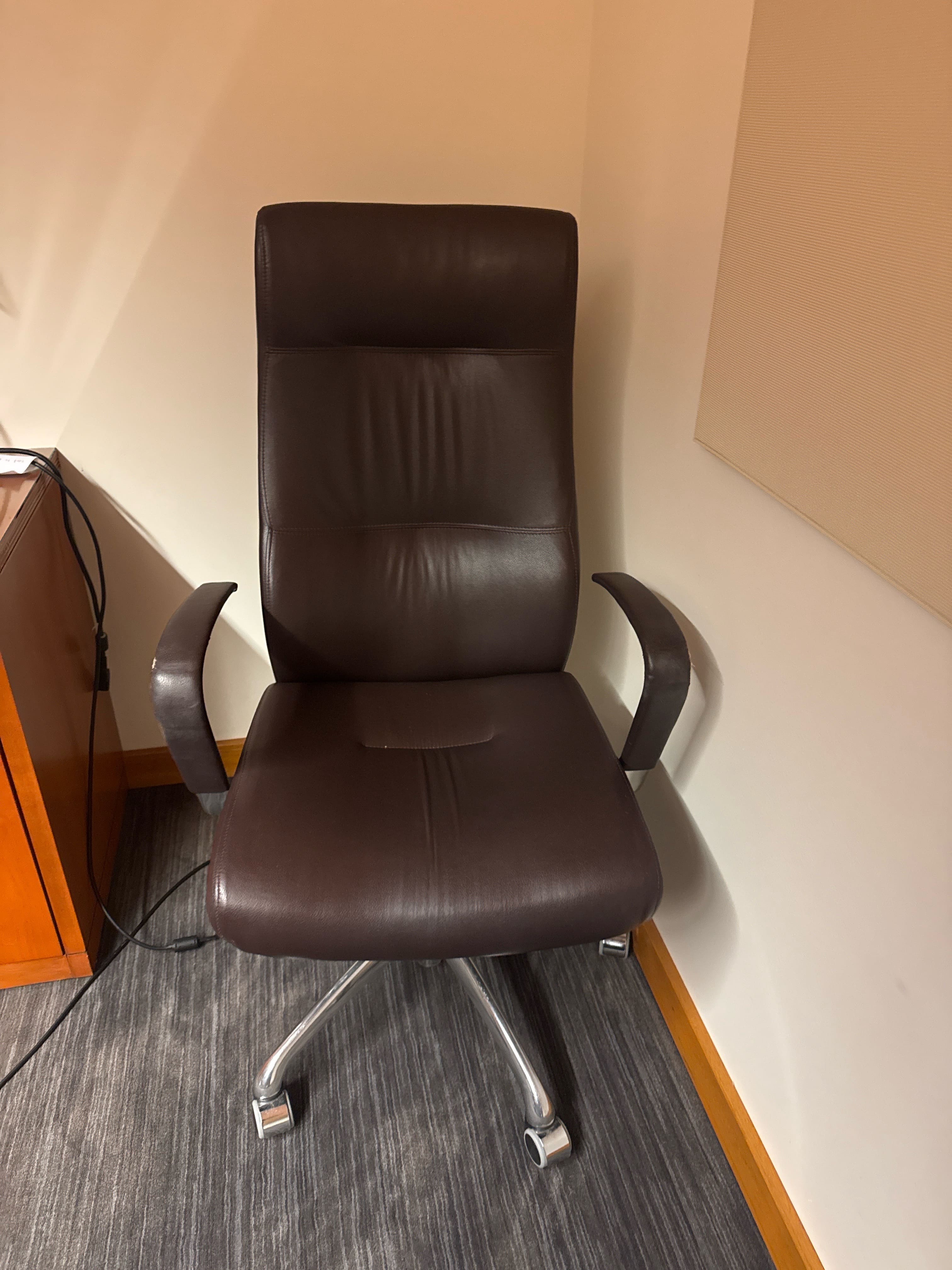 Executive Chair