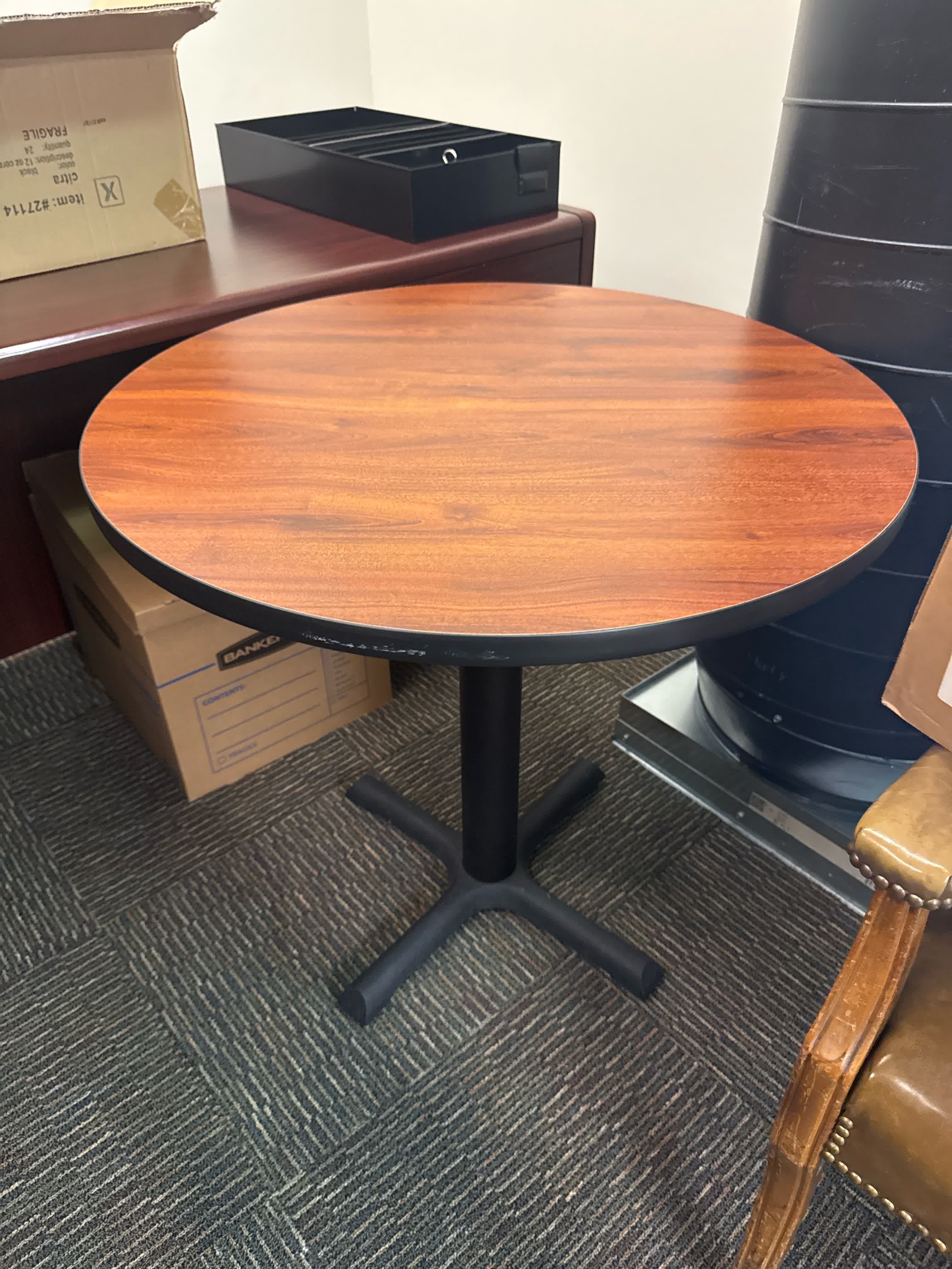 Round  Table