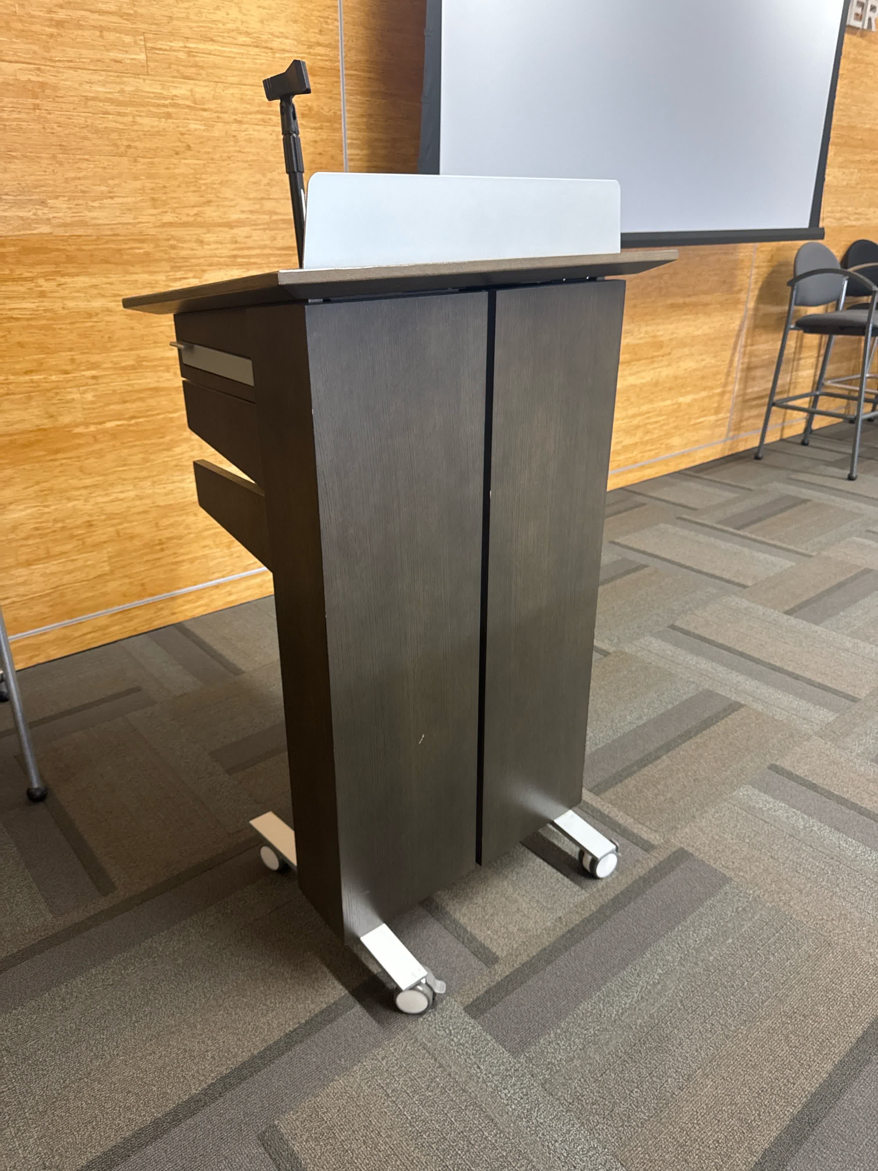 Podium Table /Microphone/Wheels