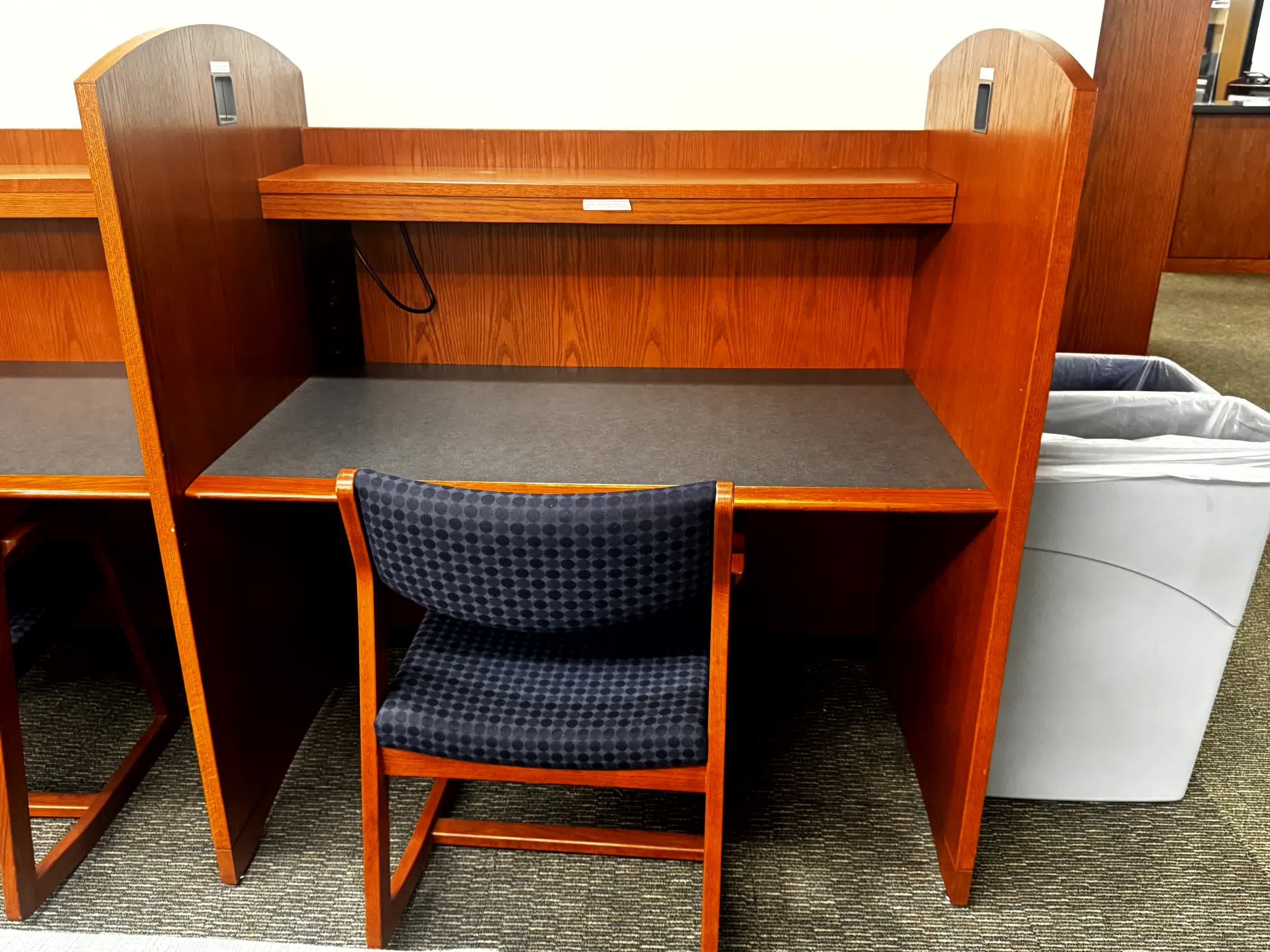 (Individual) Study Carrels