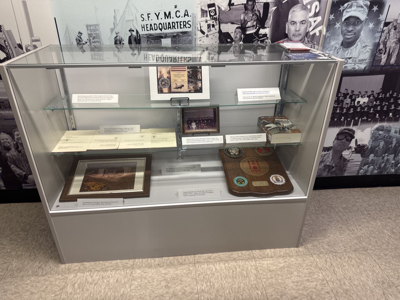 Display Cabinet