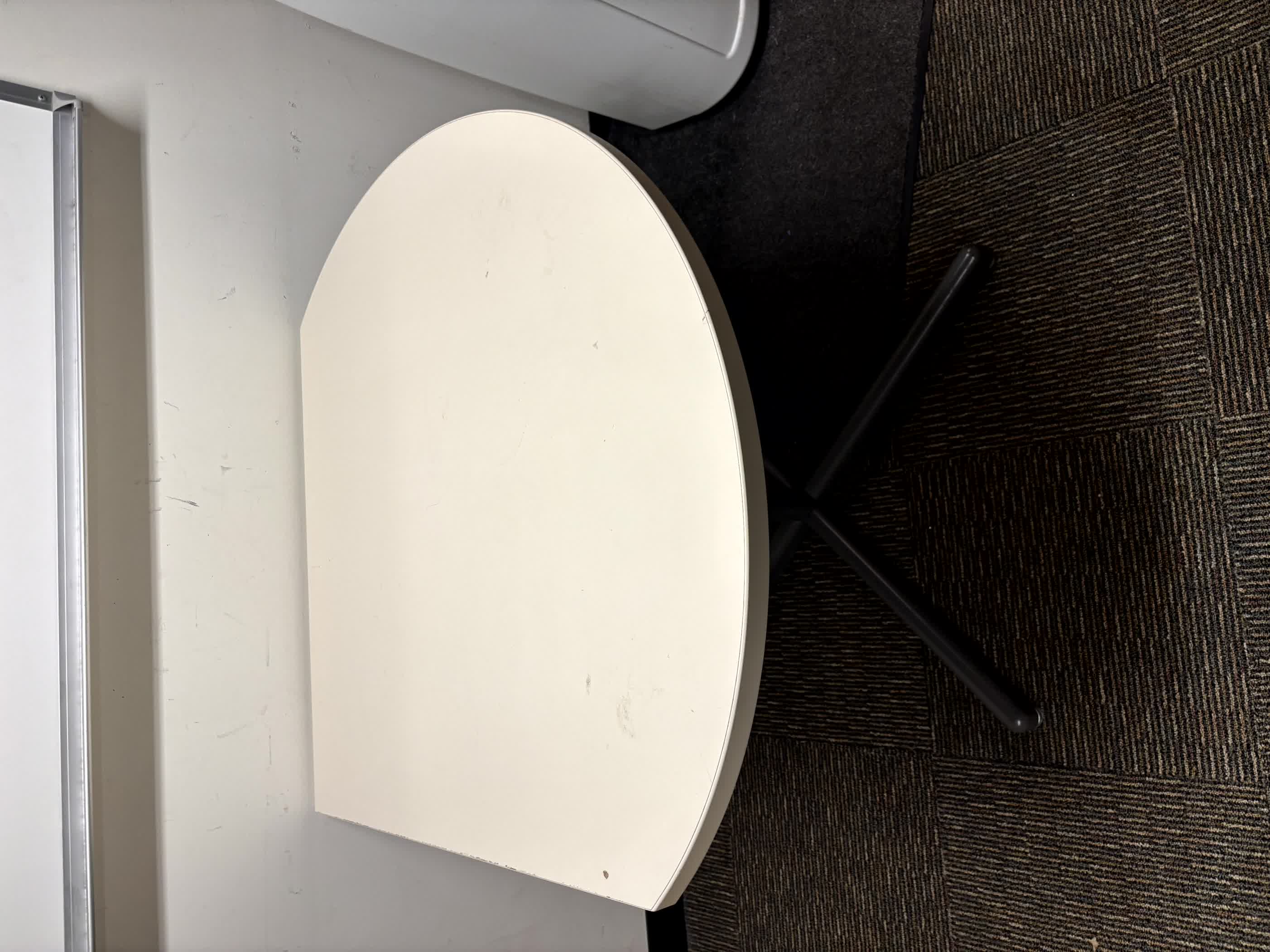 Corner Table