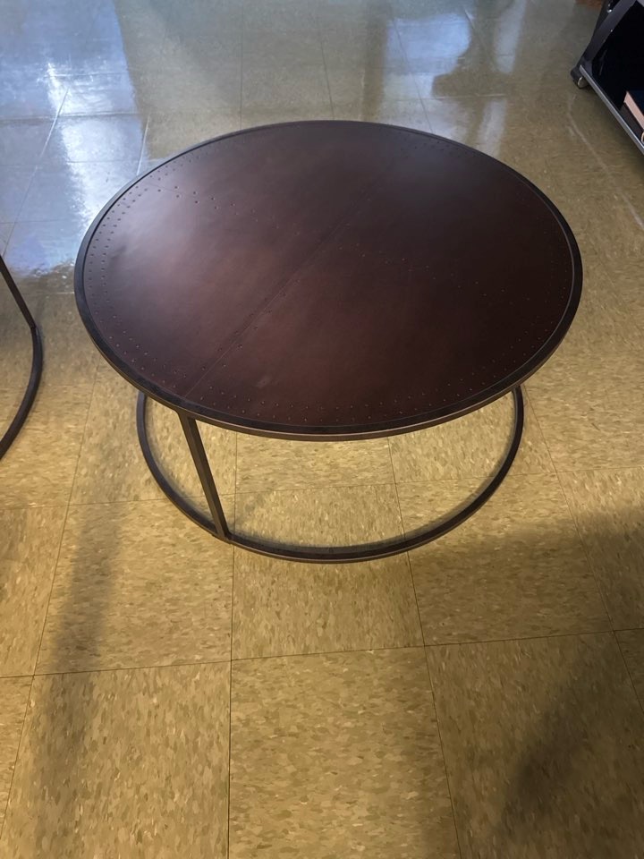Round Table